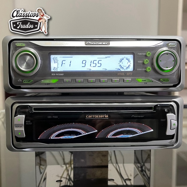 Conjunto de CDs PIONNER Carrozzeria P55 + P4750 MP
